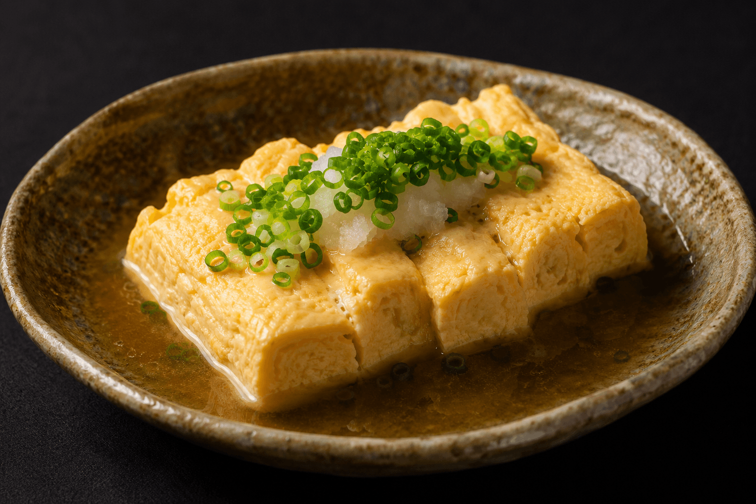 お出汁たっぷり ふわふわ出汁巻き玉子