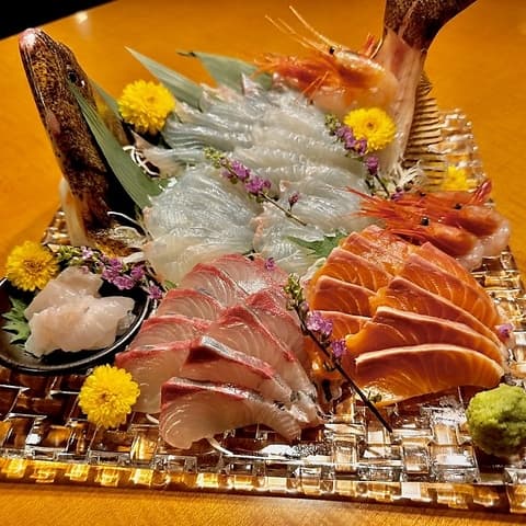 刺身盛り合わせ